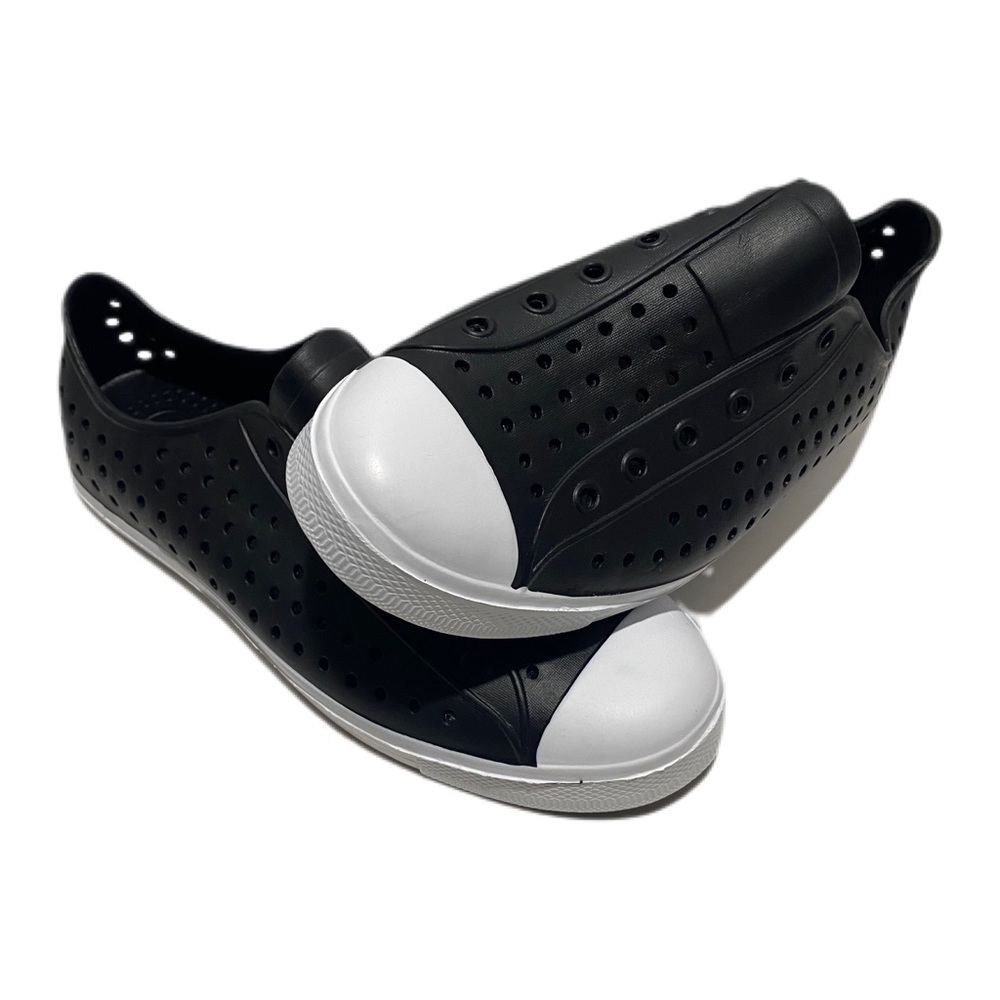 NEW Saguaro Unisex Sneaker Style Water Shoe